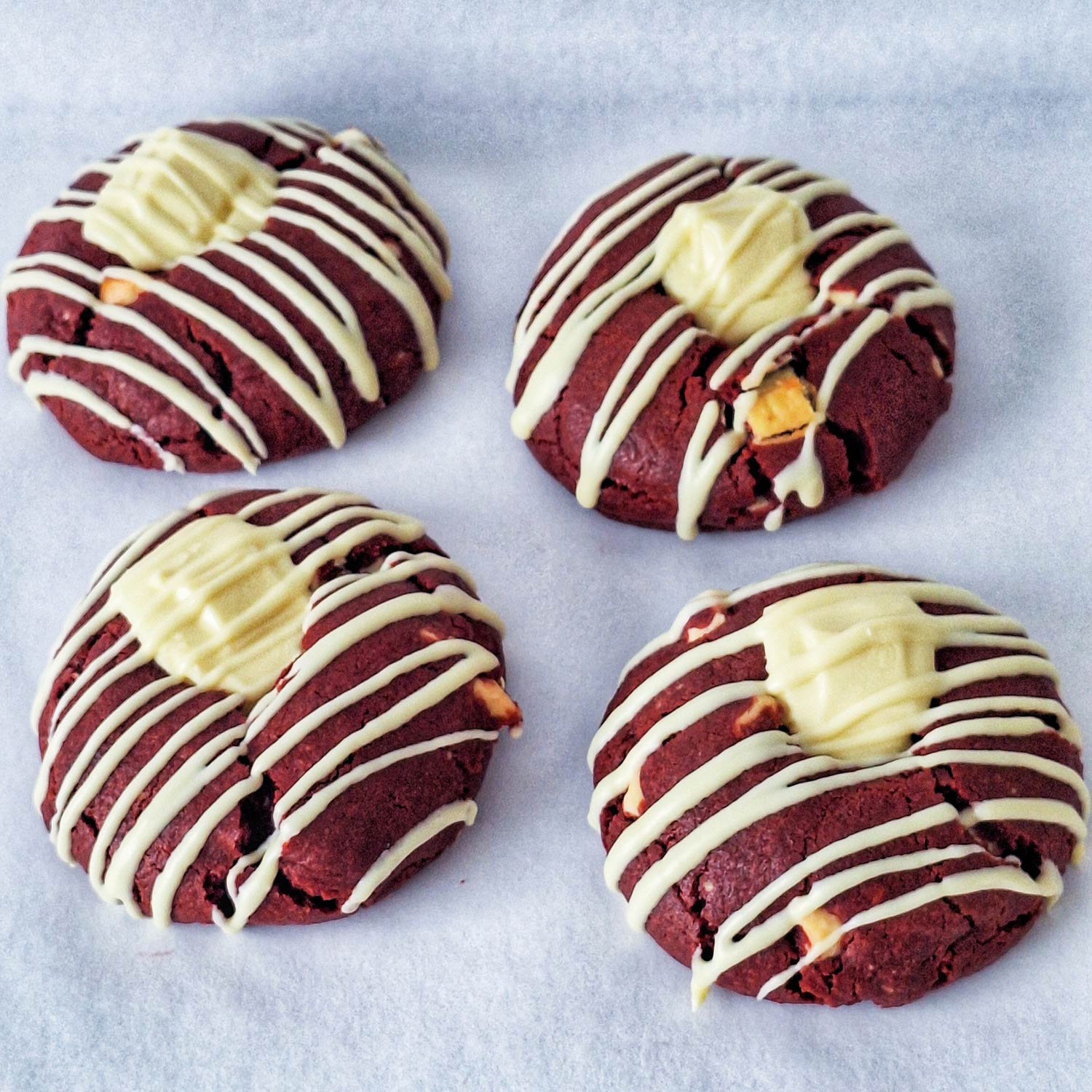 NYS Chunky Red Velvet White Chocolate Chips and Raspberries Cream Cheese Cookie (150g Each)