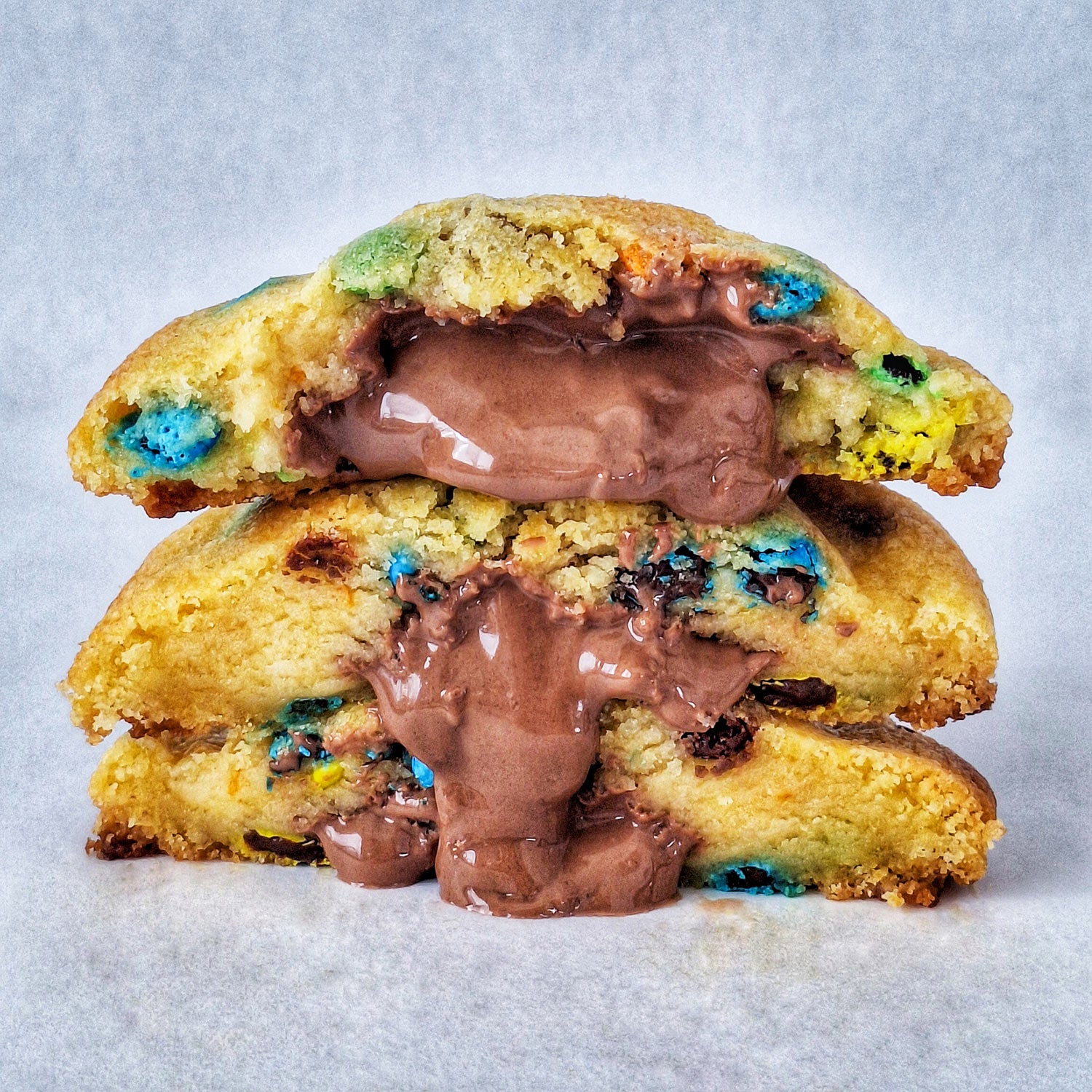 NYS Chunky M&Ms Milk Chocolate Heart Cookie (150g Each)