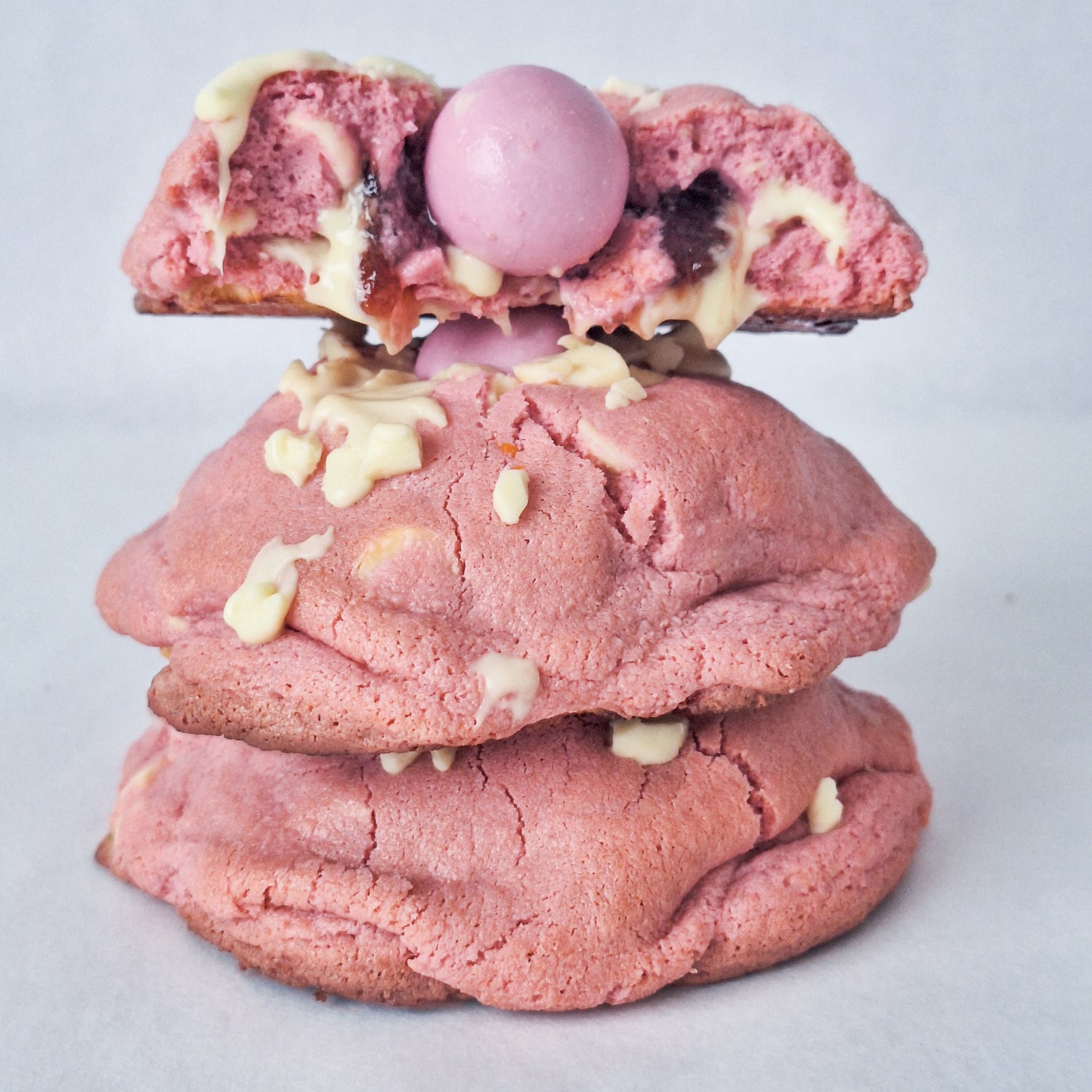 Inside View Pink Velvet and Strawberry